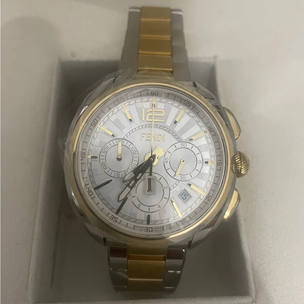 FENDI TIMEPIECES Momento Chronograph White Round Dial Men’s Watch - Picture 8 of 10